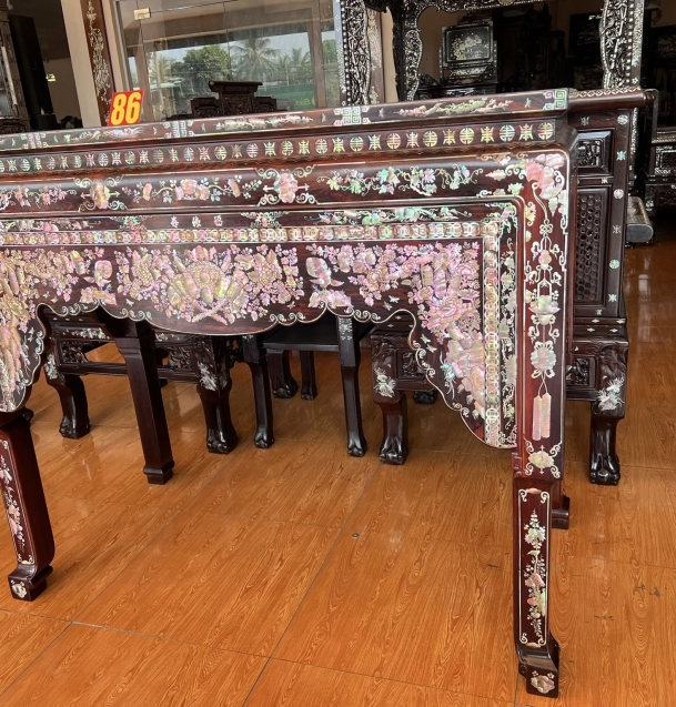 Ghế nghi thờ cây Cẩm Lai (cẩn ốc đỏ Singapore)